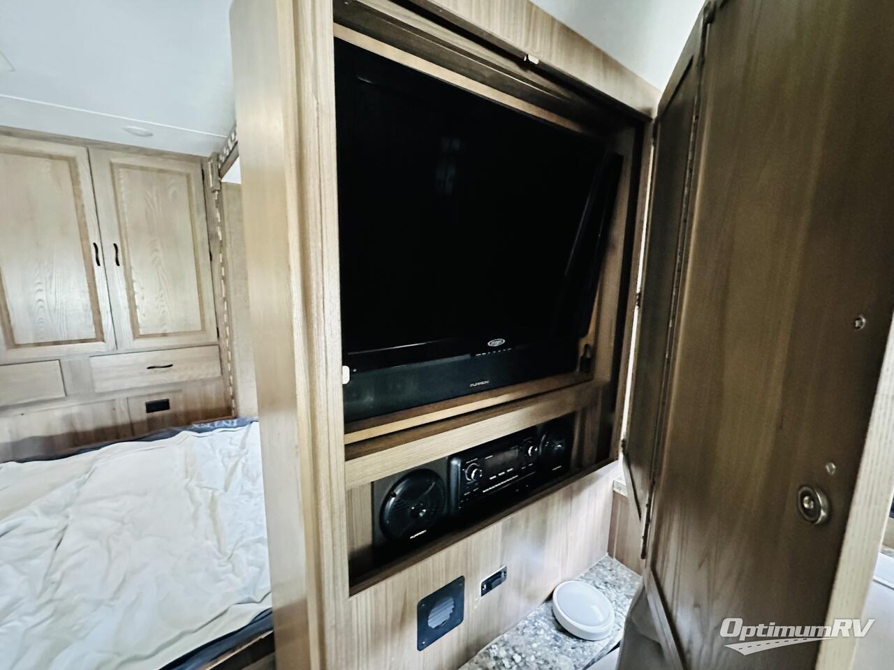 2016 Coachmen Prism 24M Photo 16