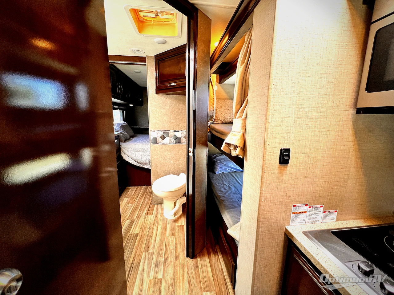 2017 Thor Quantum LF31 Photo 15