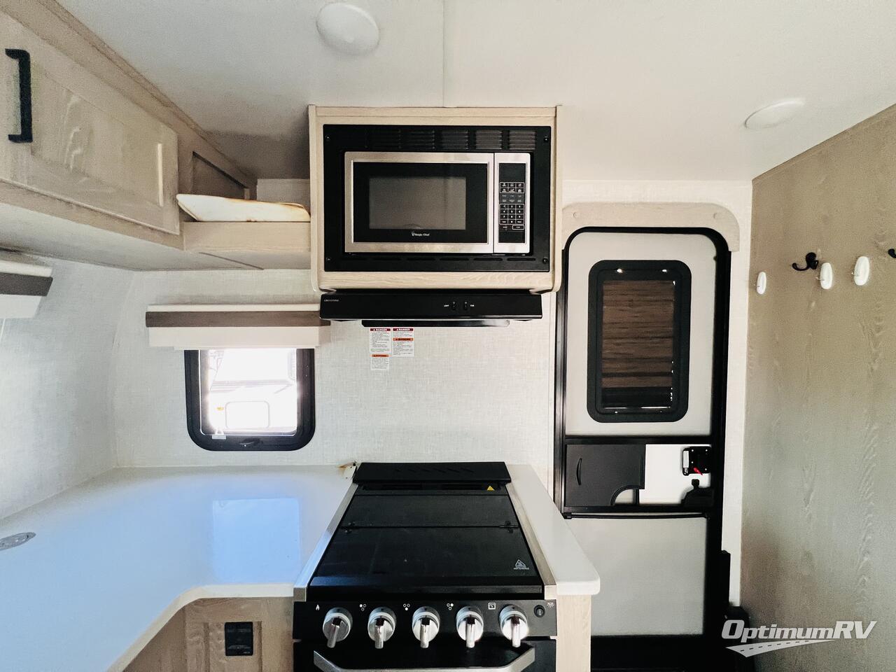 2022 Forest River Rockwood Mini Lite 2509S Photo 11