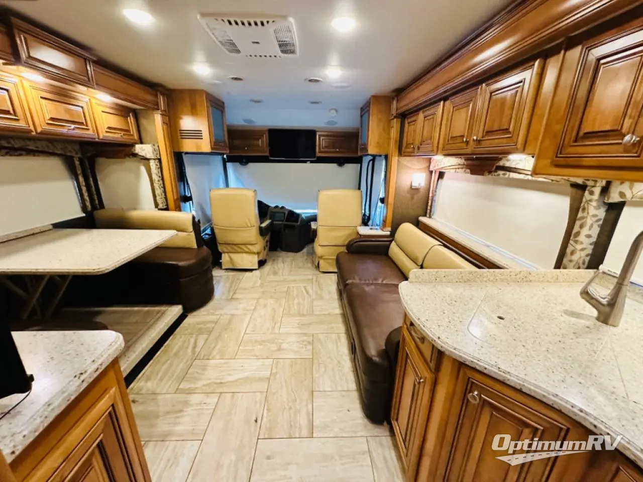 2016 Thor Tuscany XTE 34ST Photo 8