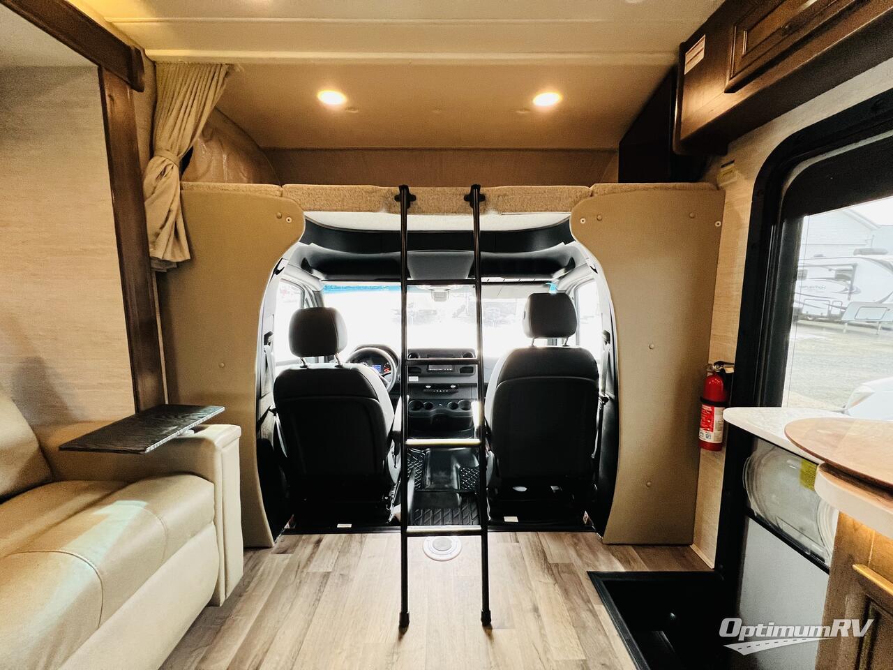 2021 Jayco Melbourne 24L Photo 4