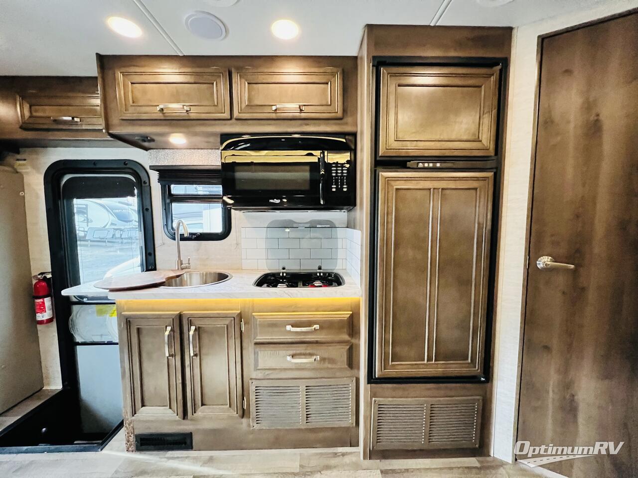 2021 Jayco Melbourne 24L Photo 10