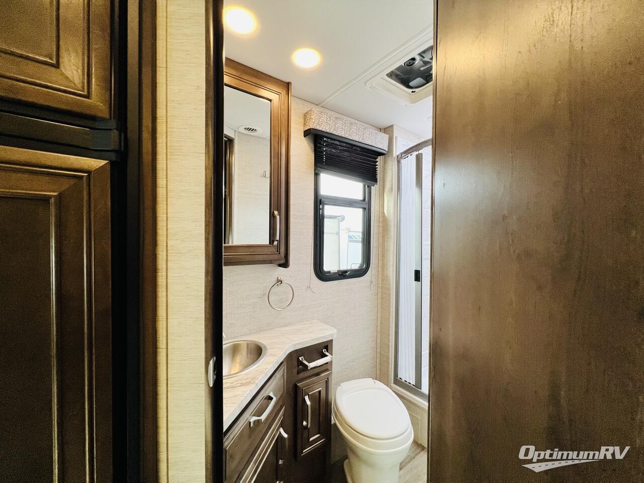 2021 Jayco Melbourne 24L Photo 18