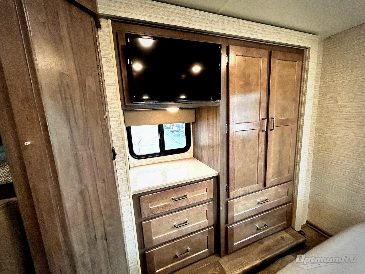 2022 Winnebago Minnie Winnie 31H Photo 20