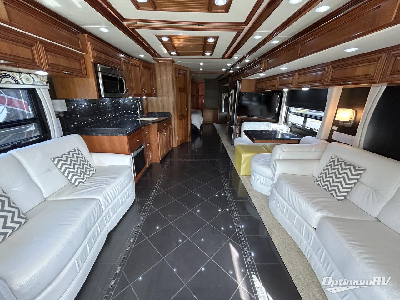 2013 Newmar Mountain Aire 4344 Photo 6