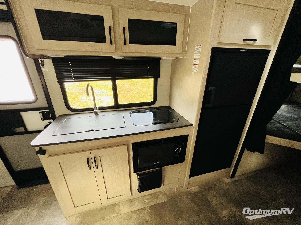 2022 Coachmen Apex Nano 208BHS Photo 7