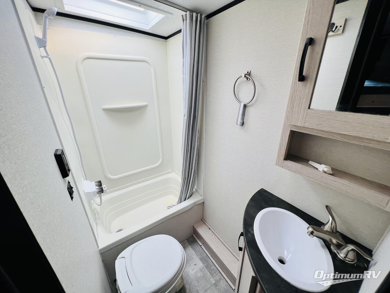 2022 Coachmen Apex Nano 208BHS Photo 11