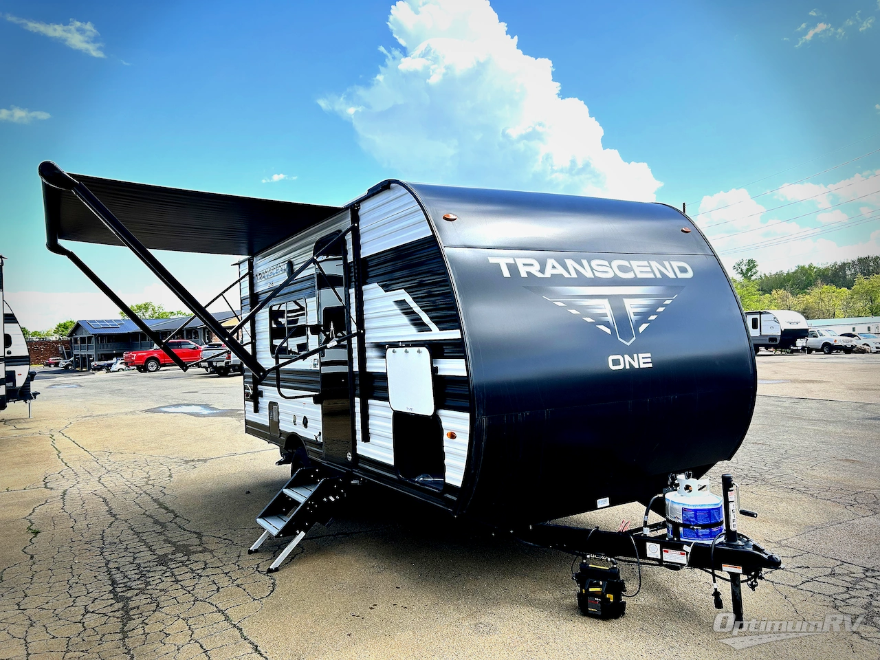 2025 Grand Design Transcend One 151RB Photo 1