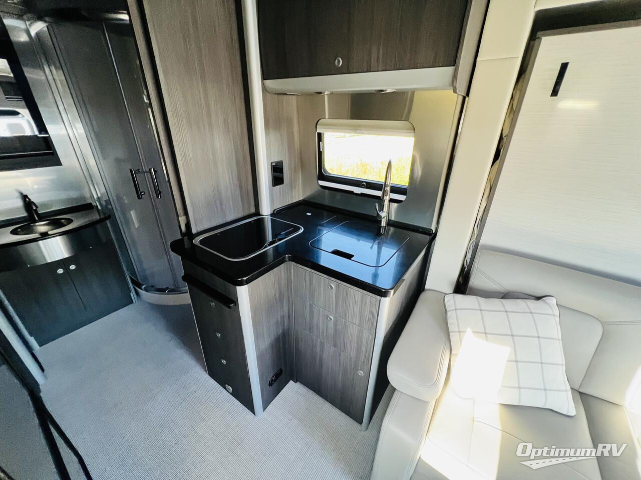 2022 Airstream Atlas Murphy Suite Photo 10