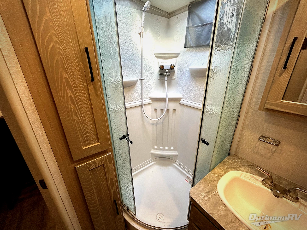 2021 Forest River Rockwood Ultra Lite 2613BS Photo 11