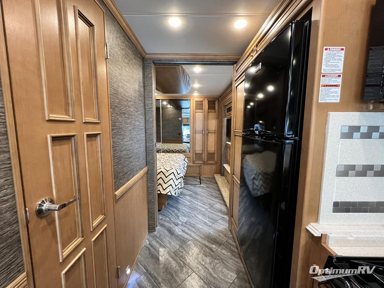 2017 Newmar Ventana LE 3436 Photo 18