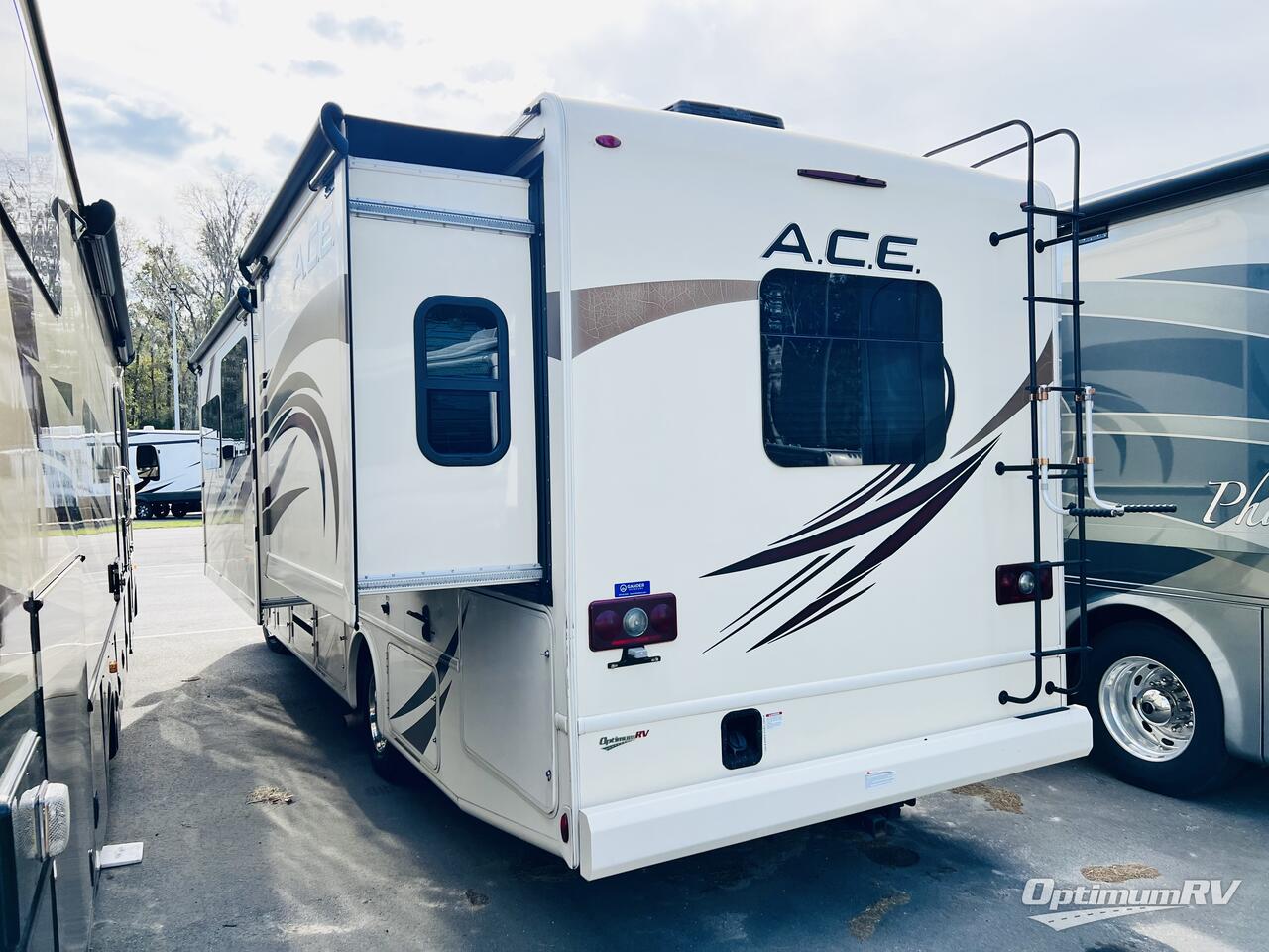 2019 Thor ACE 30.3 Photo 3