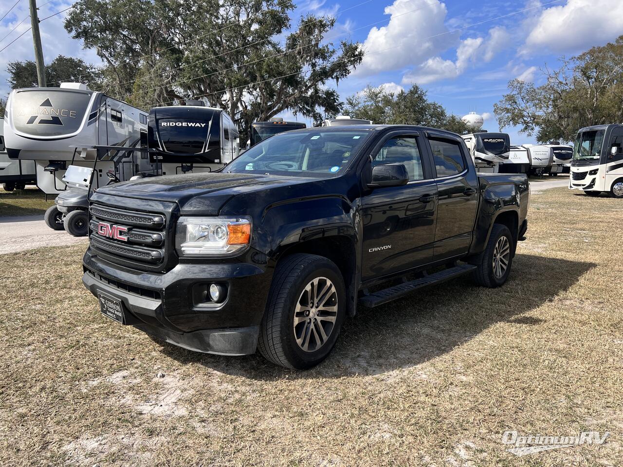 2016 General Motors GMC Canyon Photo 2