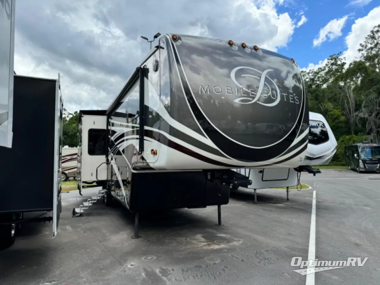 2016 DRV Luxury Suites Mobile Suites 36RSSB3 Photo 1