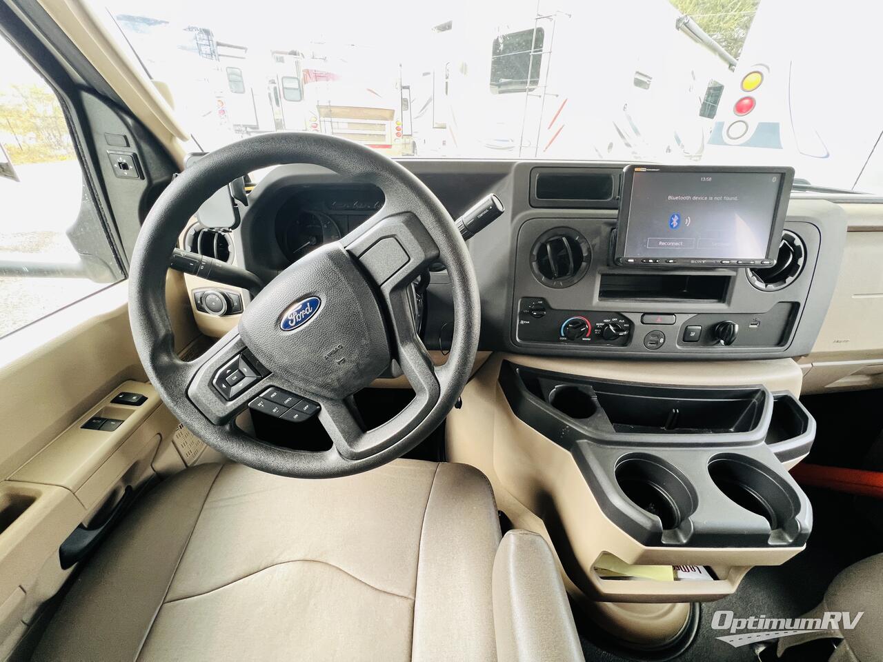 2021 Entegra Odyssey 25R Photo 3