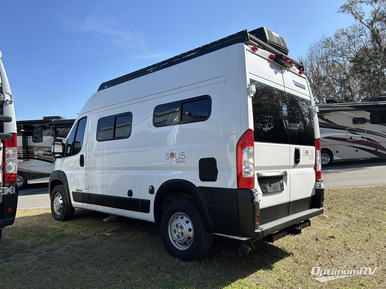 2023 Winnebago Solis Pocket 36A Photo 3