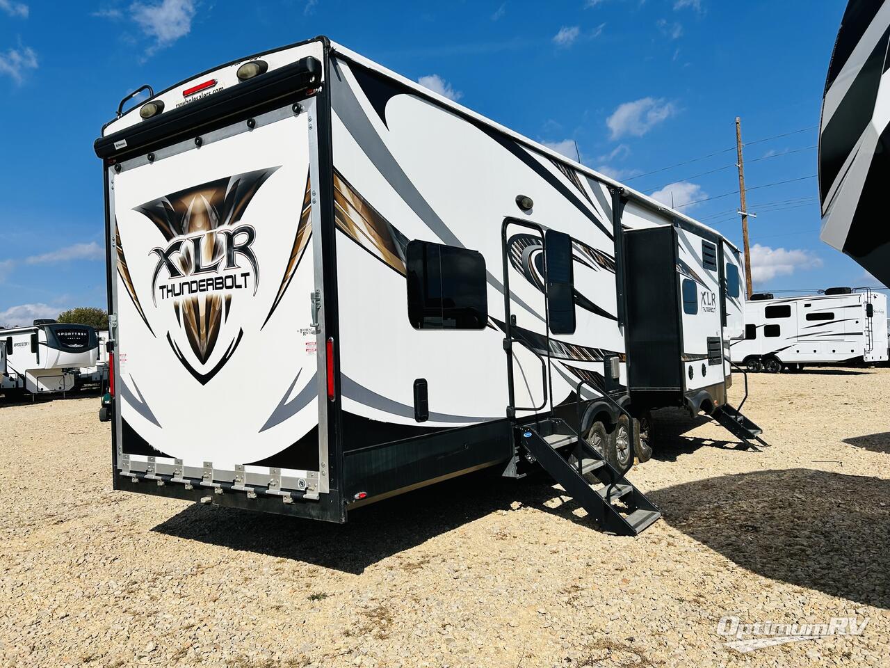 2014 Forest River XLR Thunderbolt 395AMP12 Photo 2