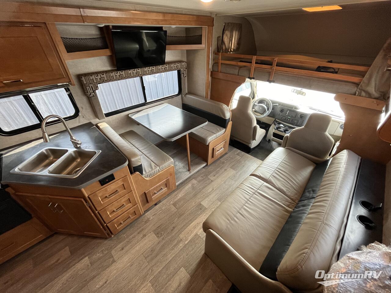 2019 Winnebago Minnie Winnie 31G Photo 5