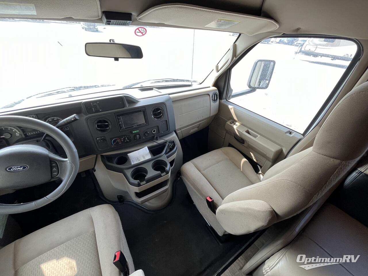 2019 Winnebago Minnie Winnie 31G Photo 11