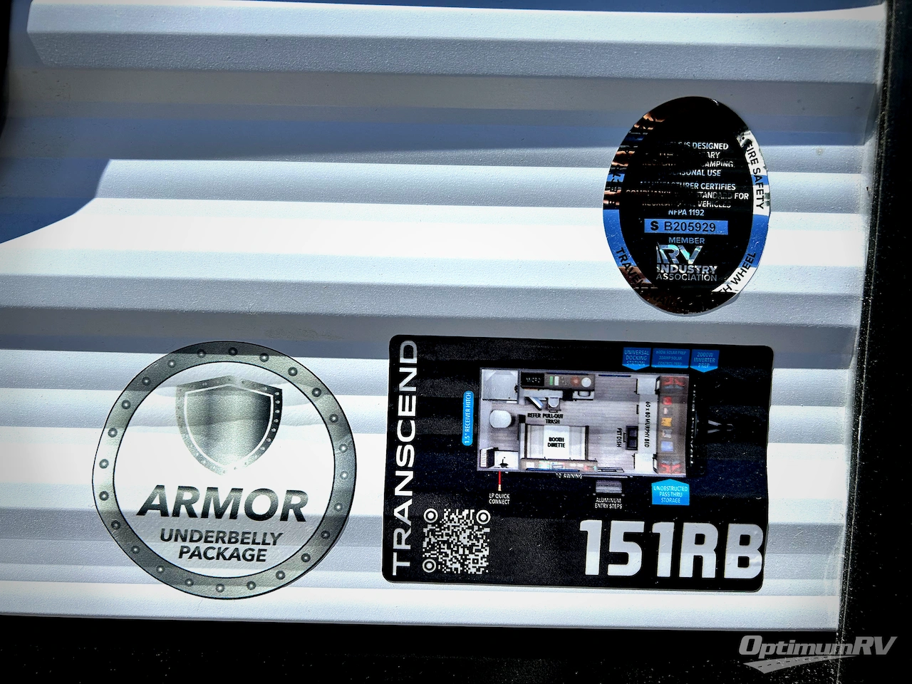 2025 Grand Design Transcend One 151RB Photo 3
