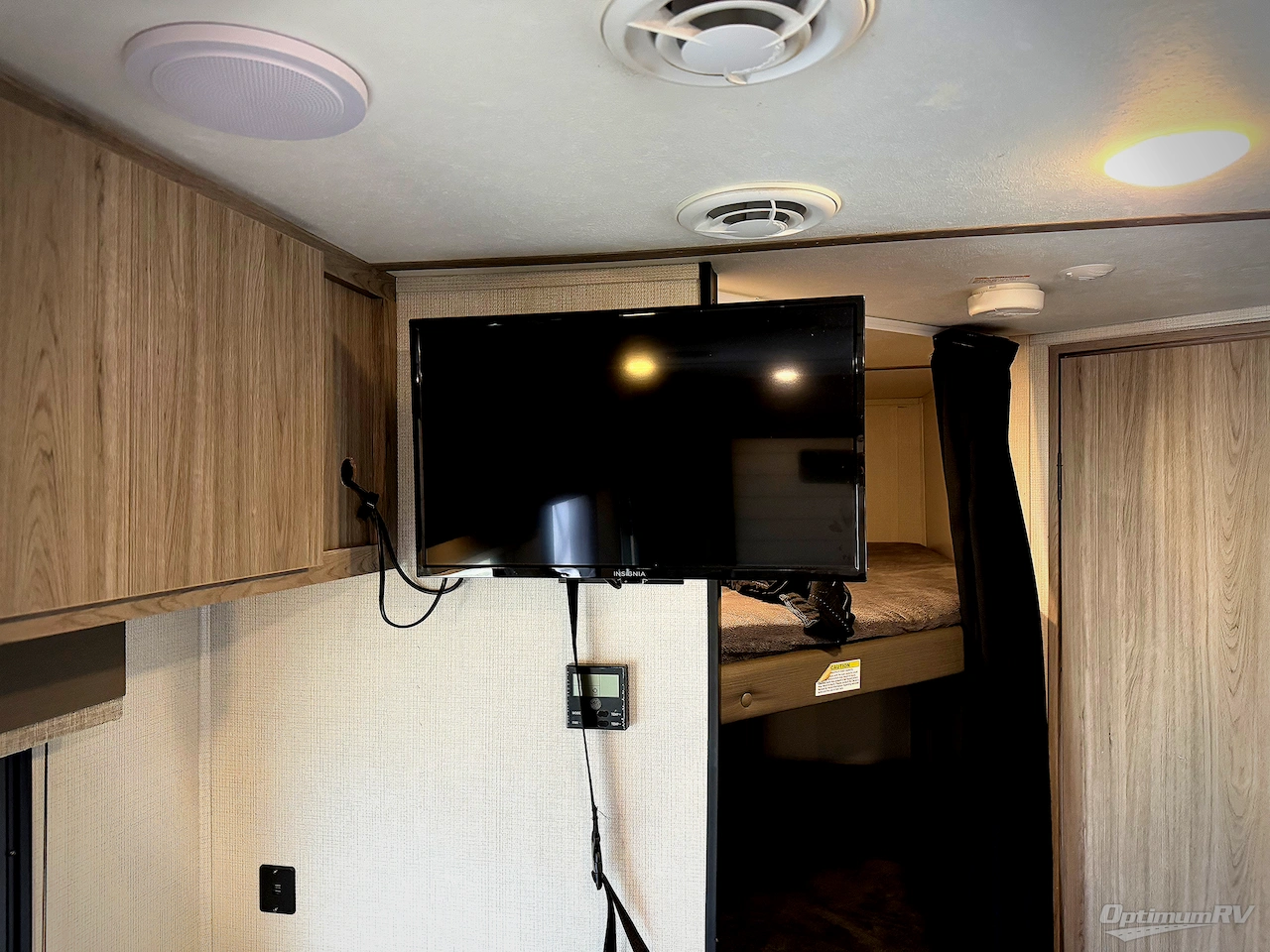 2021 Keystone Passport 219BH SL Series Photo 5