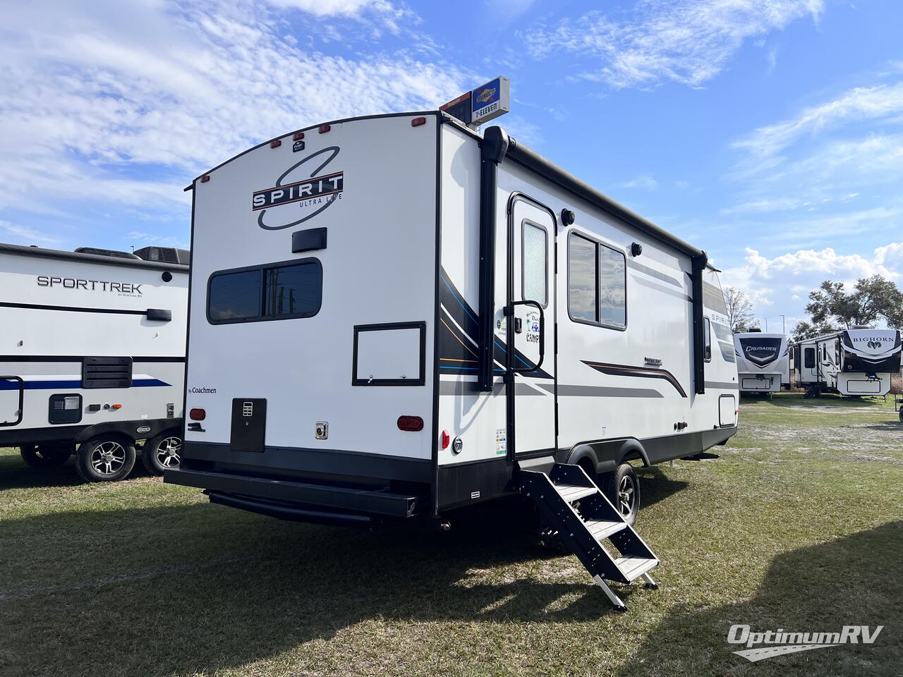 2021 Coachmen Spirit Ultra Lite 2255RK Photo 2