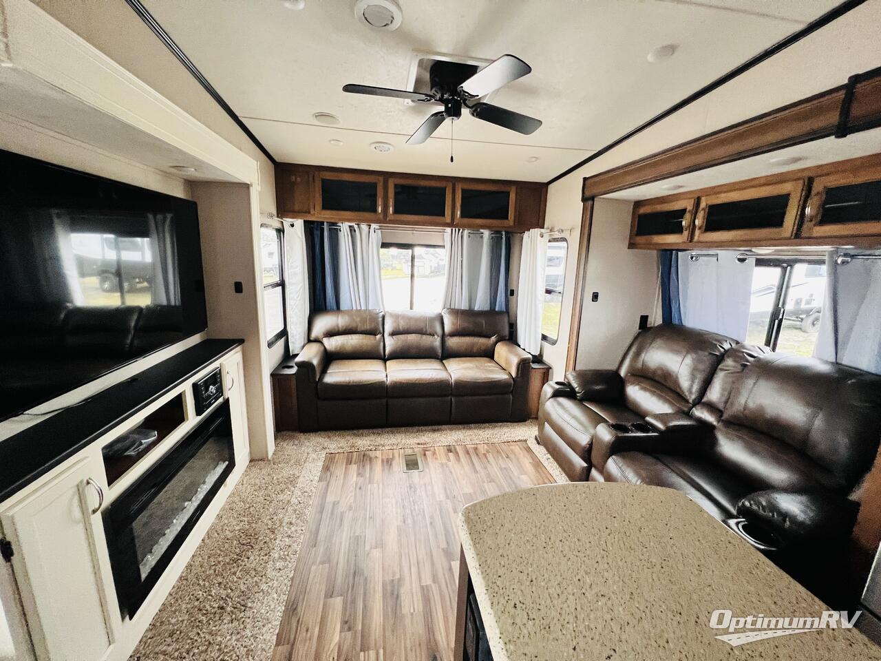 2018 Coachmen Chaparral 392MBL Photo 7