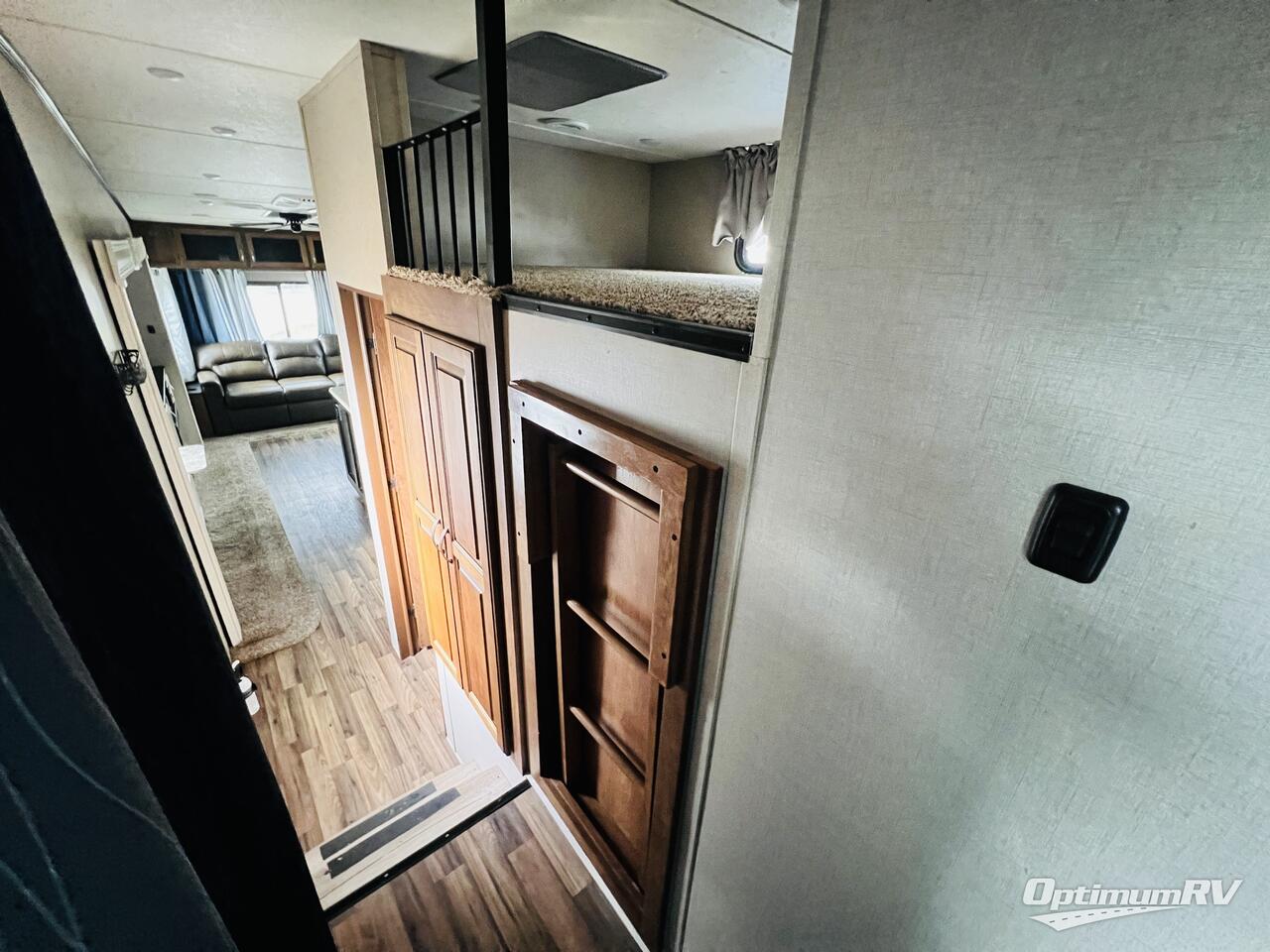 2018 Coachmen Chaparral 392MBL Photo 20