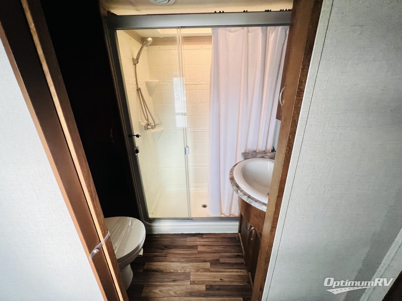 2018 Coachmen Chaparral 392MBL Photo 22