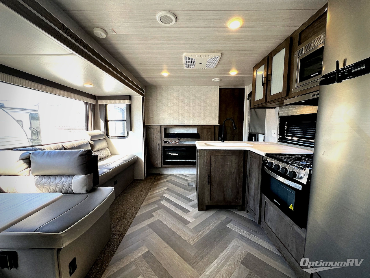 2022 Forest River Salem 31KQBTS Photo 3