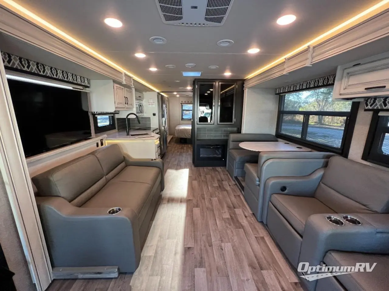 2020 Jayco Precept 34G Photo 5