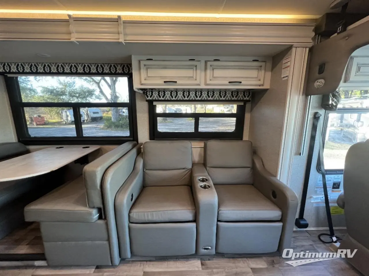 2020 Jayco Precept 34G Photo 7