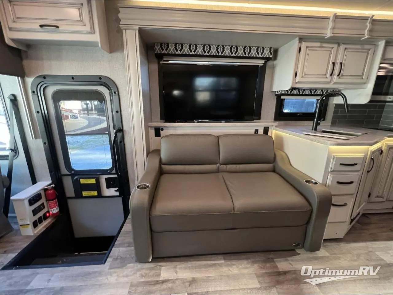 2020 Jayco Precept 34G Photo 8