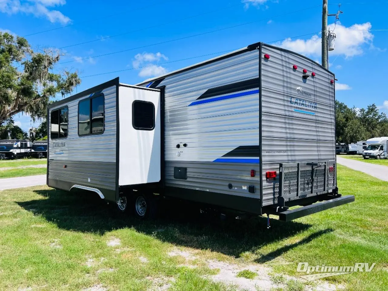 2022 Coachmen Catalina Legacy 263BHSCK Photo 2