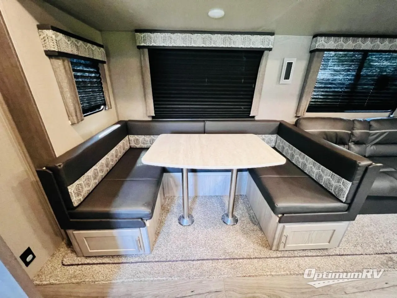 2022 Coachmen Catalina Legacy 263BHSCK Photo 9