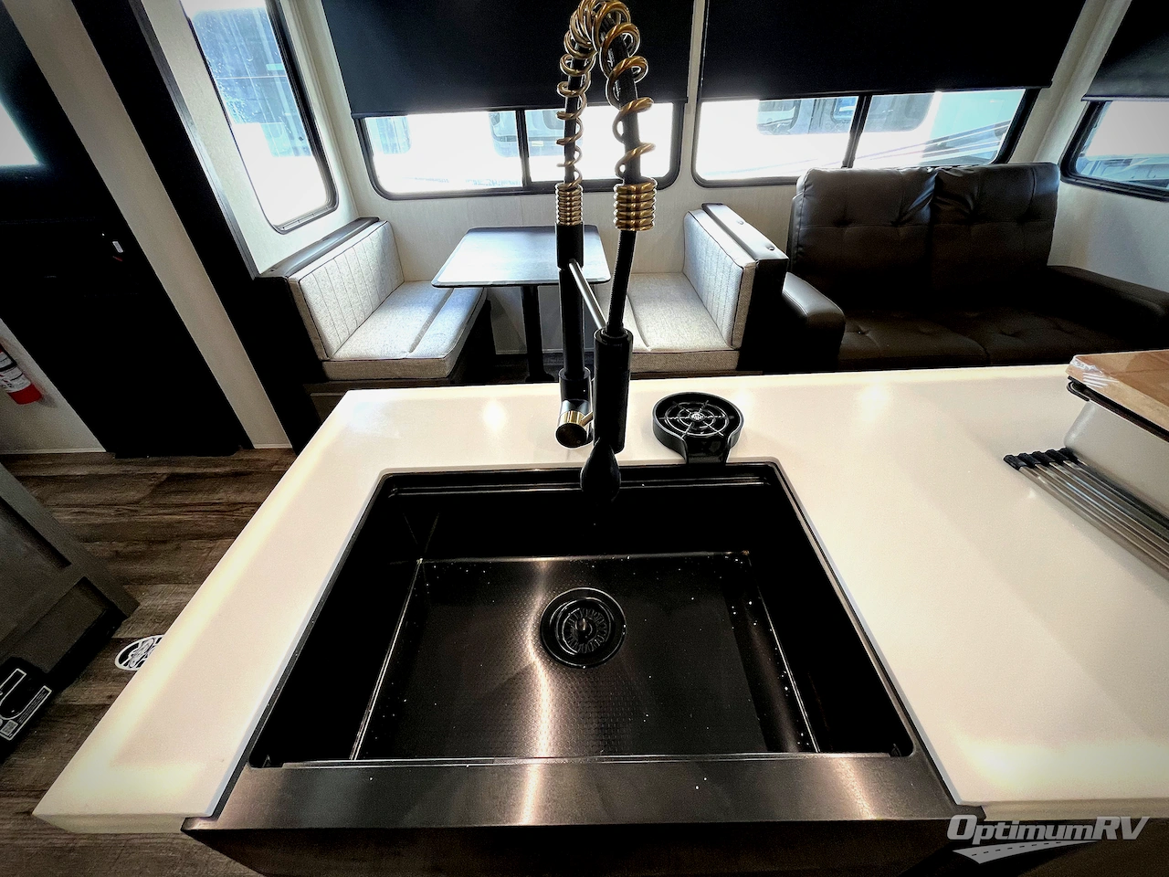 2025 Forest River Cherokee Arctic Wolf Suite 3650SUITE Photo 19