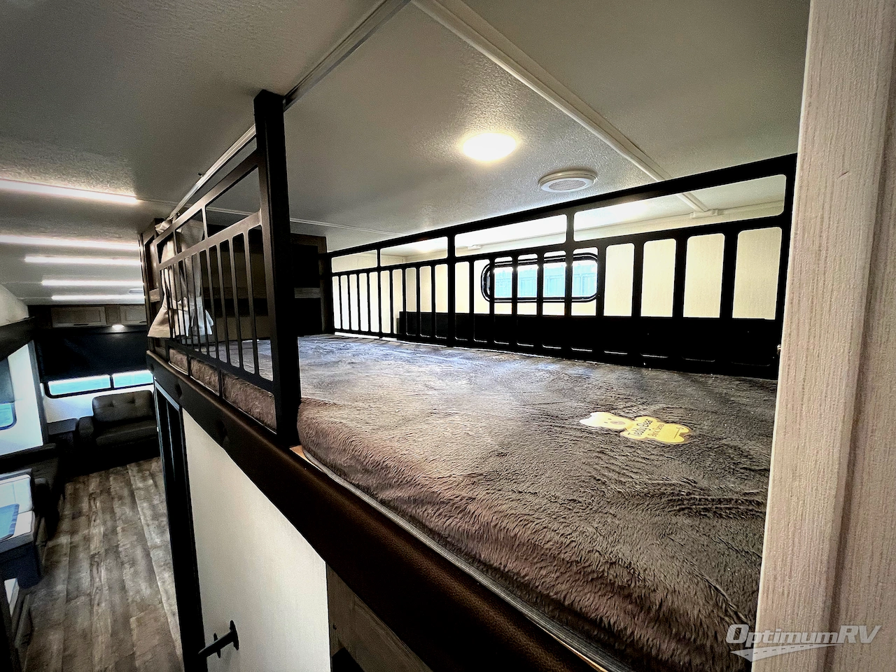 2025 Forest River Cherokee Arctic Wolf Suite 3650SUITE Photo 23