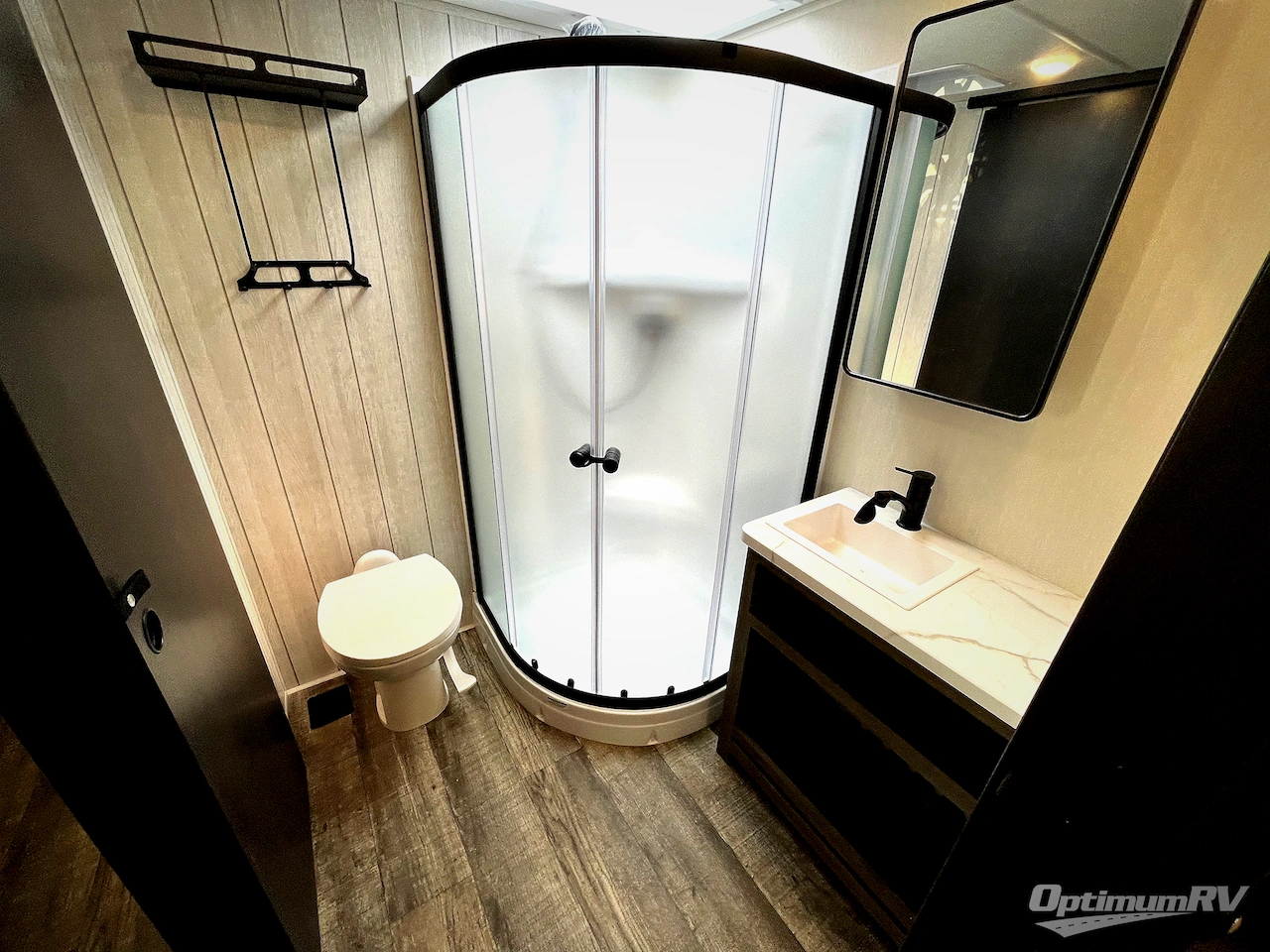 2025 Forest River Cherokee Arctic Wolf Suite 3650SUITE Photo 26