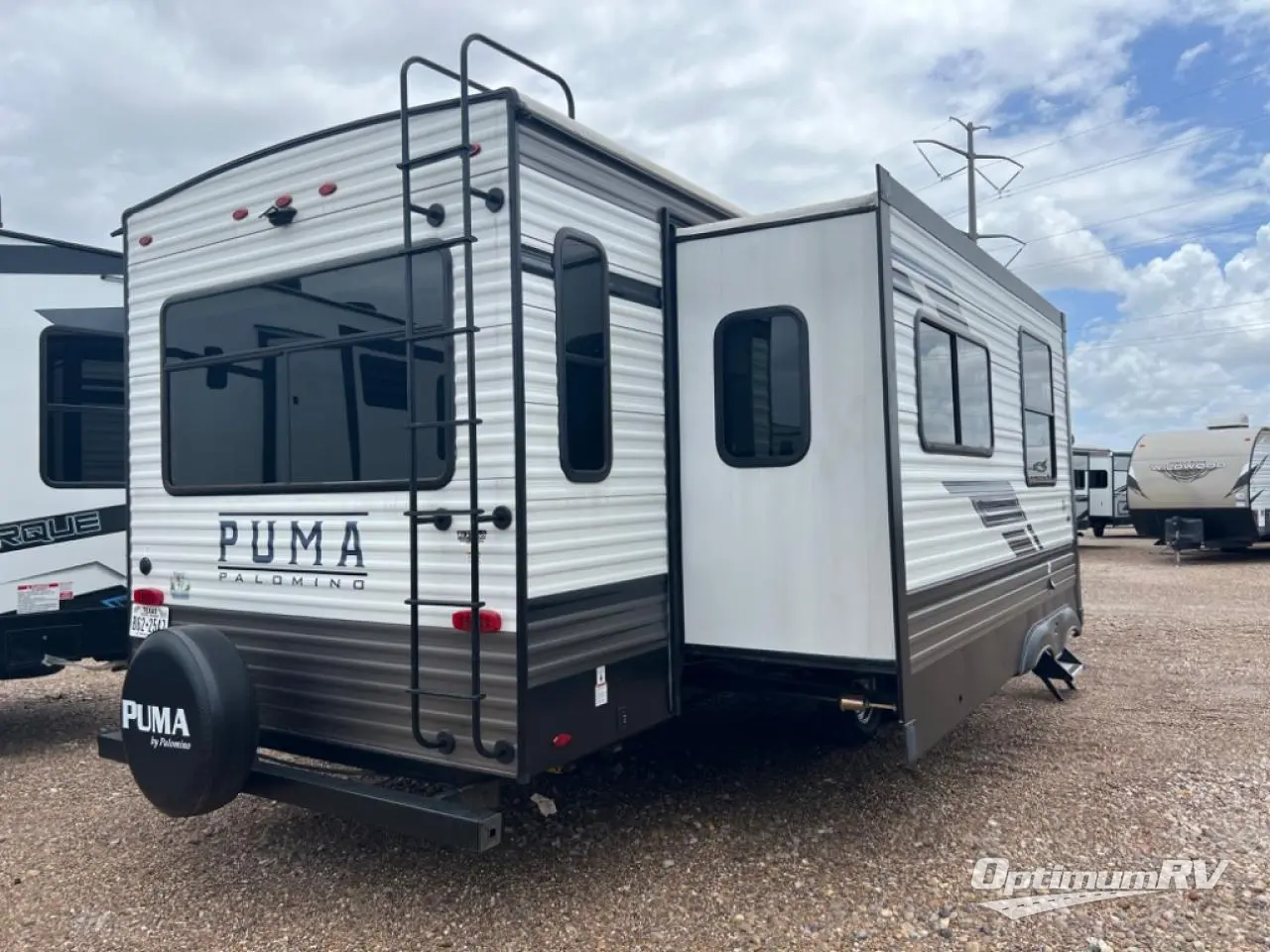 2023 Palomino Puma 31RLQS Photo 2