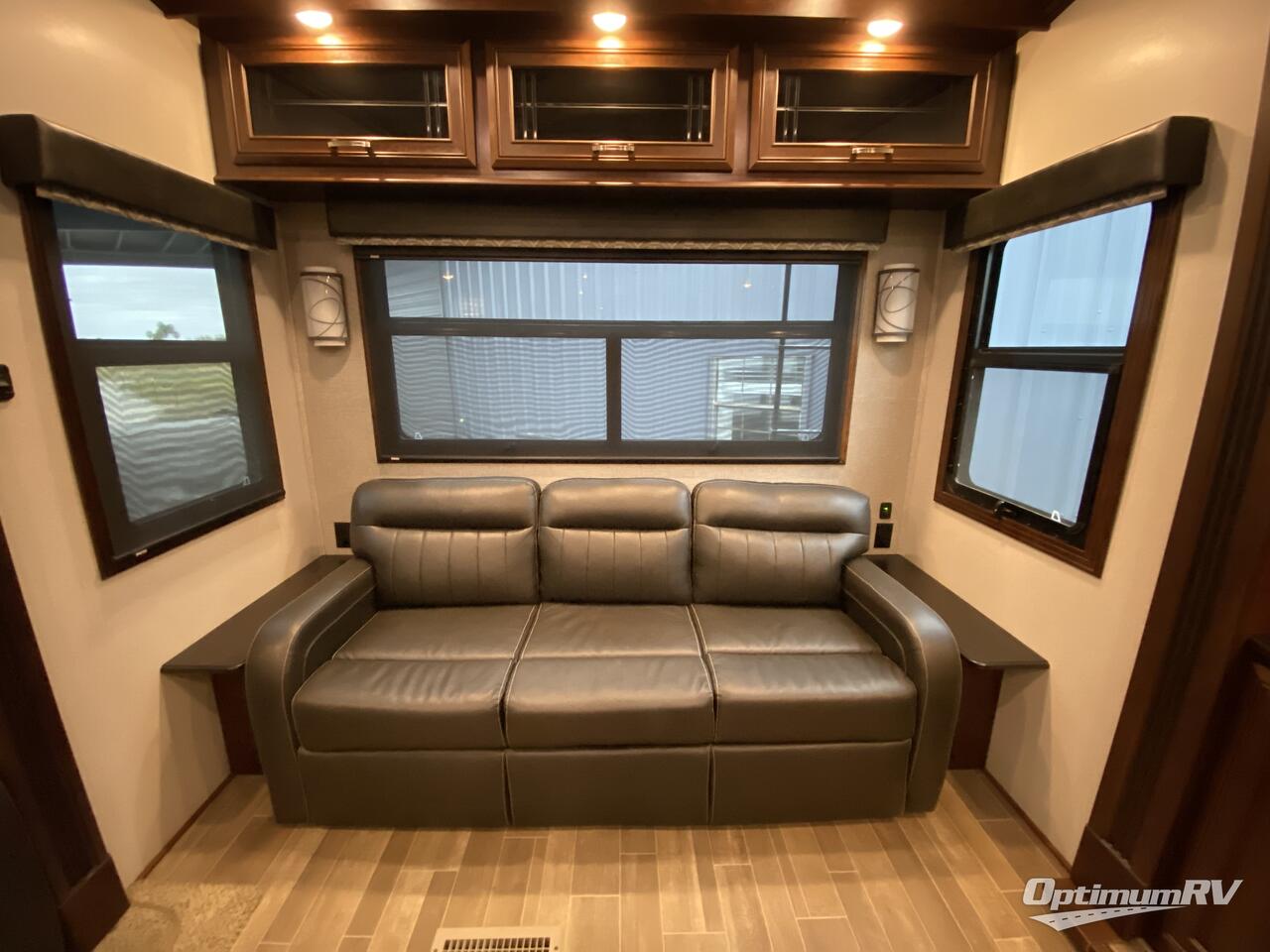 2020 Jayco Pinnacle 36FBTS Photo 12