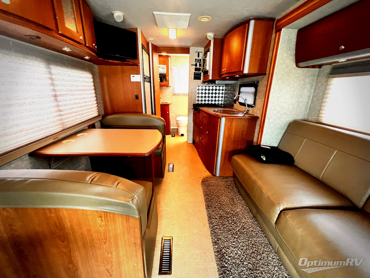 2009 Winnebago View 24H Photo 4