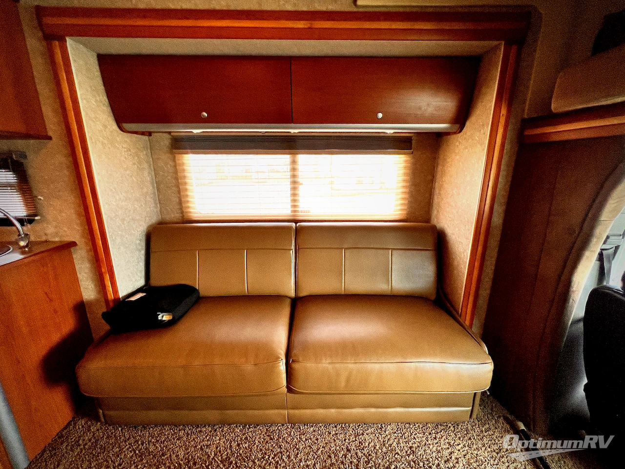 2009 Winnebago View 24H Photo 7