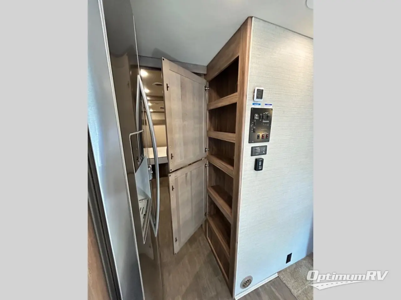 2019 Jayco Seneca 37FS Photo 11