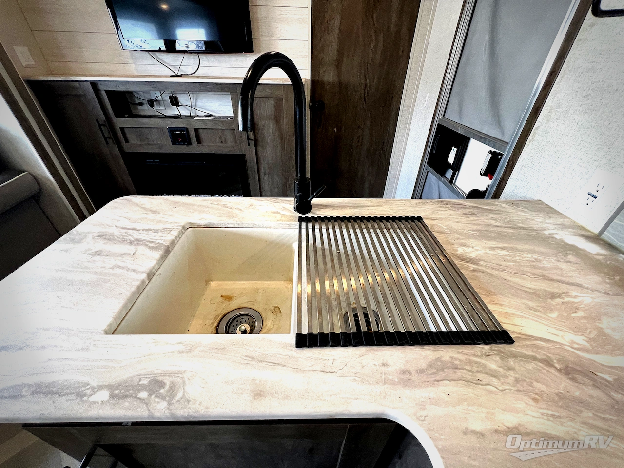 2021 Forest River Wildwood X-Lite 263BHXL Photo 7