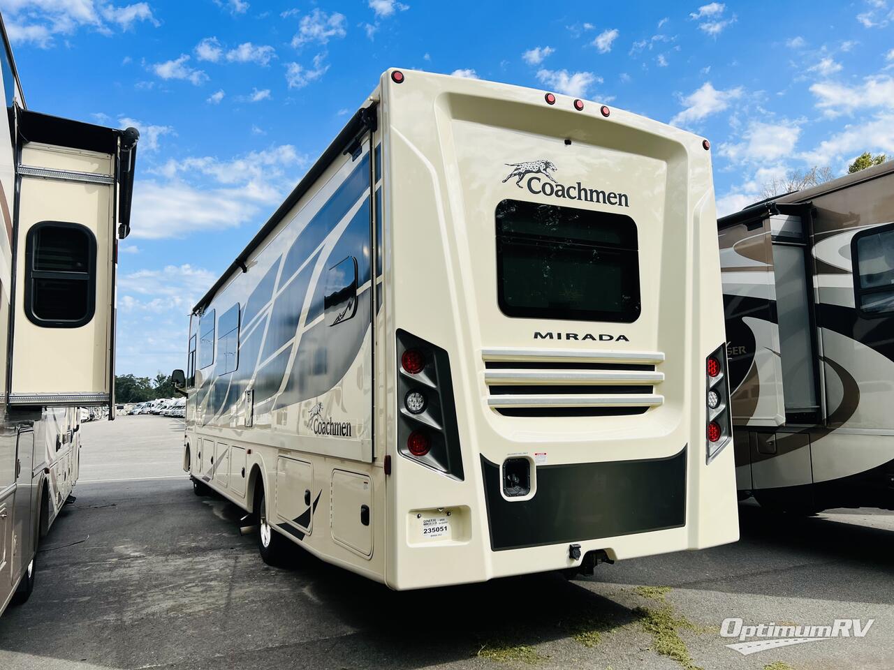 2022 Coachmen Mirada 32LS Photo 3