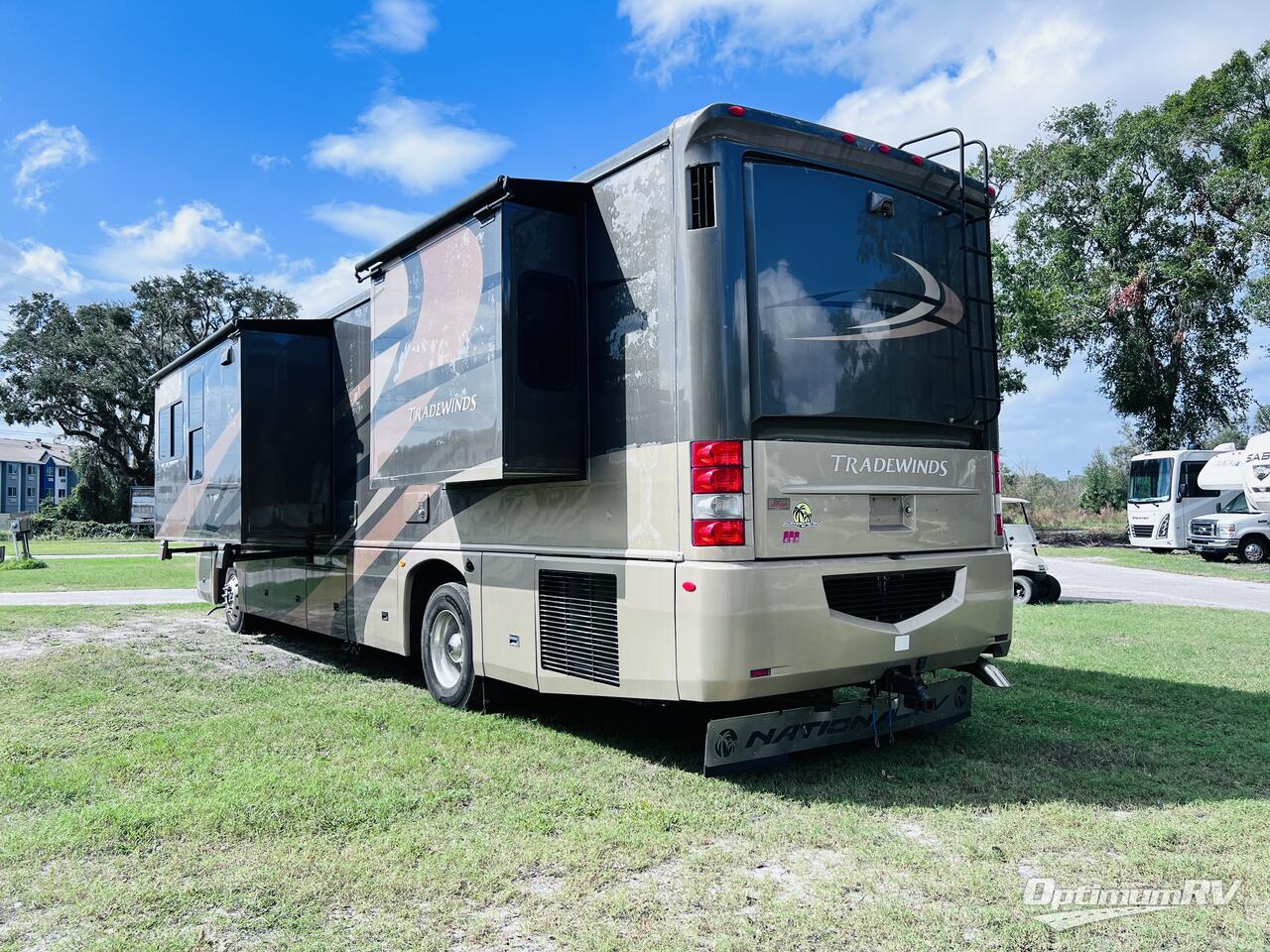 2006 National RV Tradewinds M-40E Photo 2