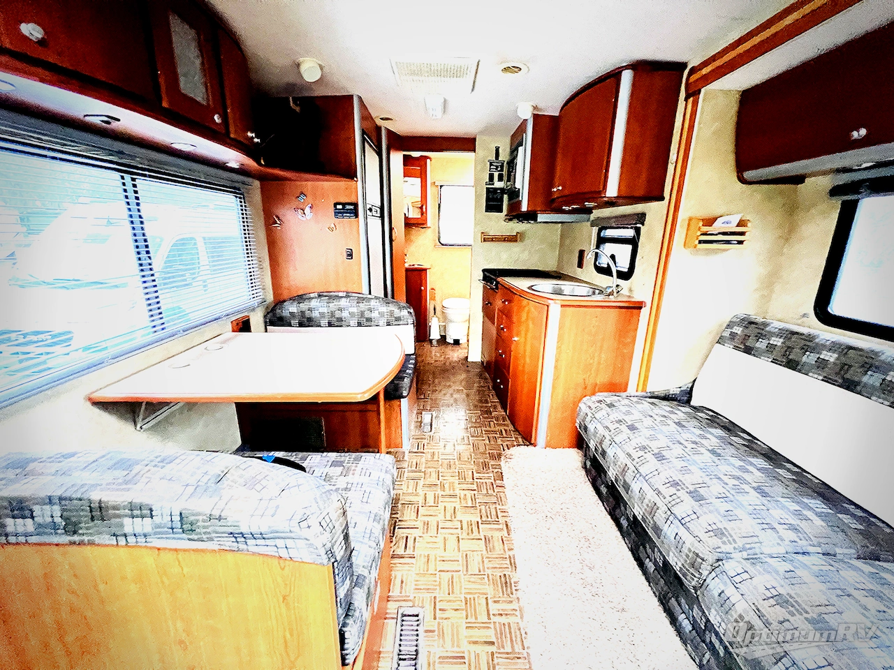 2008 Winnebago View 24H Photo 3