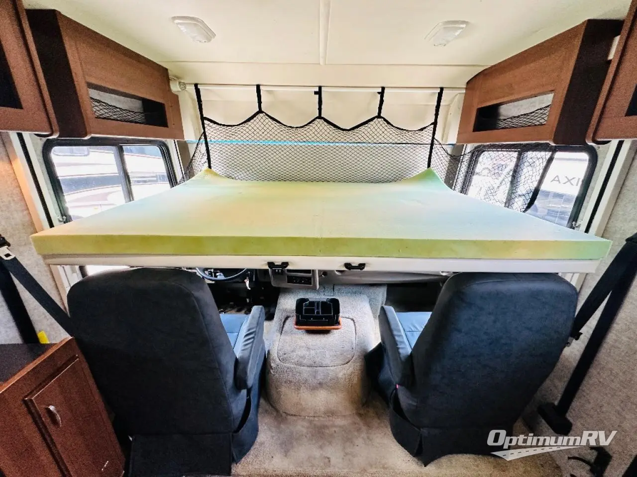 2014 Fleetwood Terra 34E Photo 7