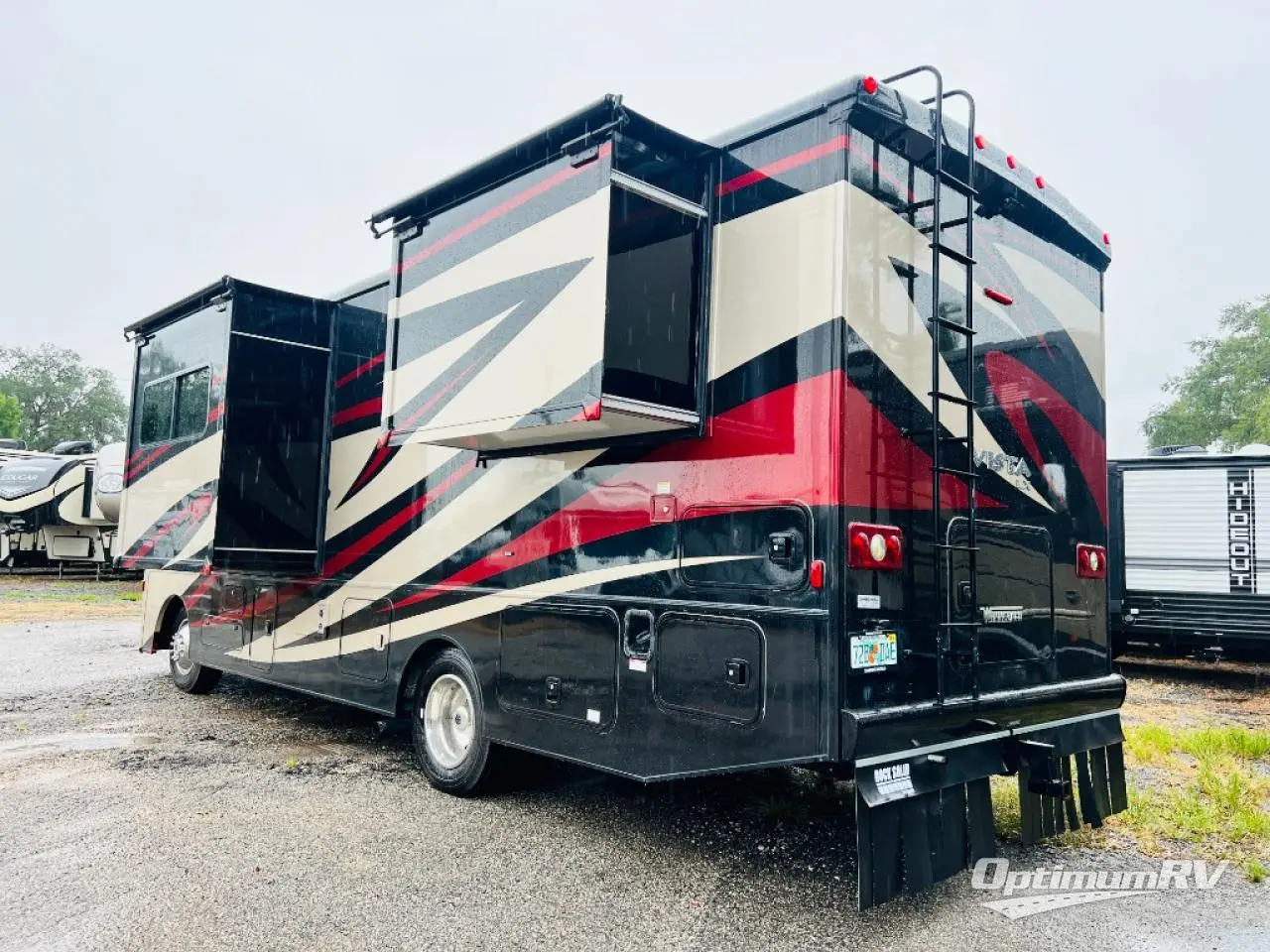 2017 Winnebago Vista LX 27N Photo 2