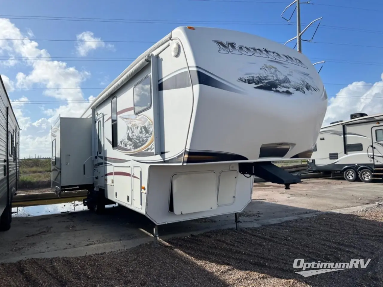 2013 Keystone Montana 3100RL Photo 1